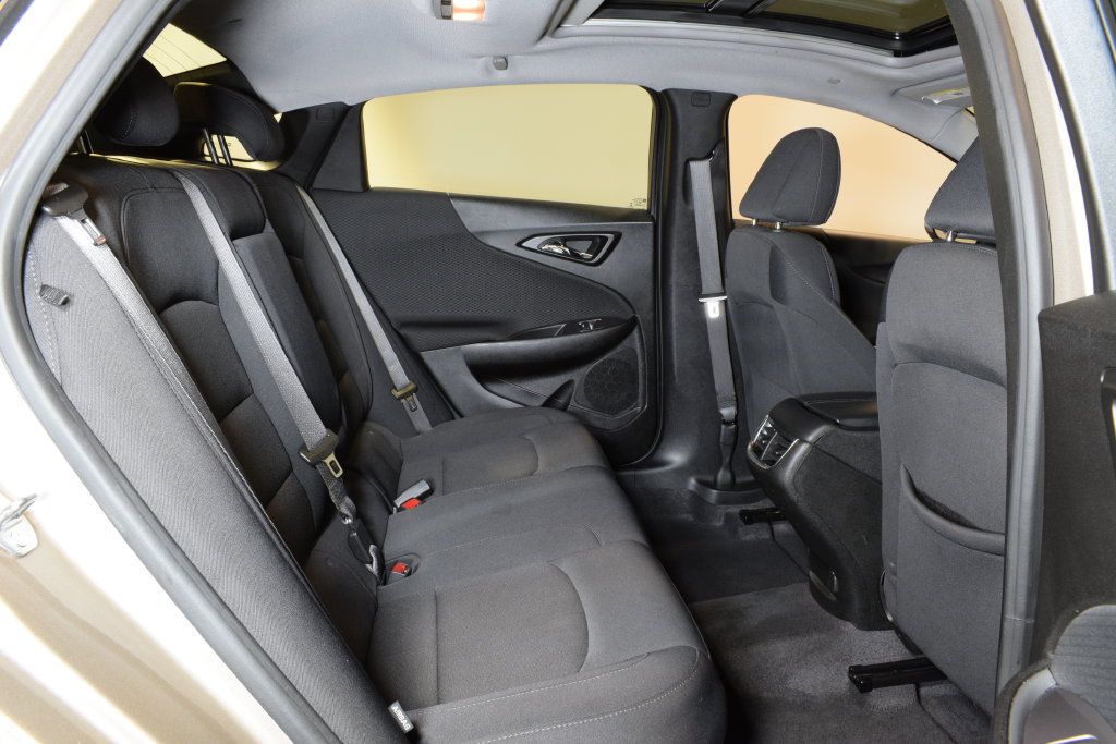 Used 2024 Chevrolet Malibu LT FWD image 30