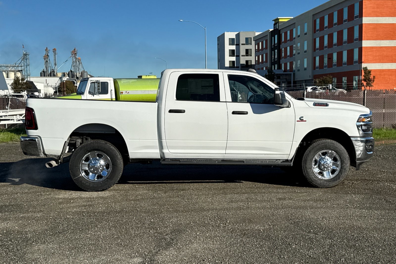 New 2026 RAM 2500 Tradesman image 2
