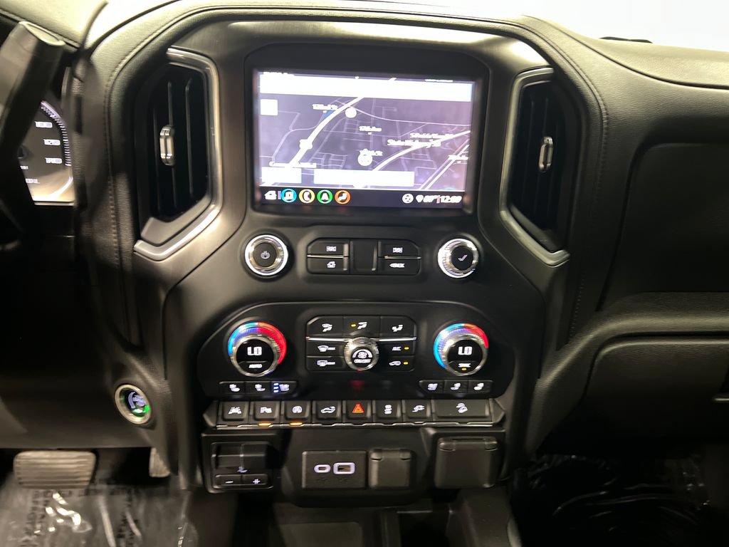 Certified 2020 GMC Sierra 1500 AT4 w/ AT4 Premium Package AWD/4WD image 23