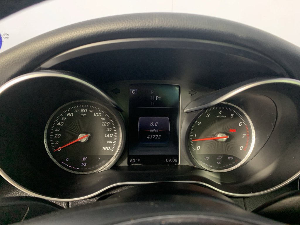 Used 2017 Mercedes-Benz C 300 Sedan image 23