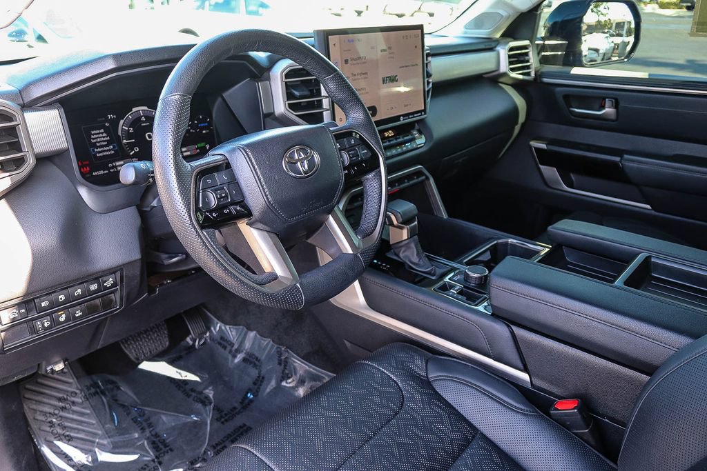 Used 2024 Toyota Tundra Limited AWD/4WD image 20