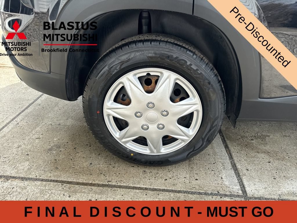 Used 2024 Chevrolet Trax LS FWD image 13