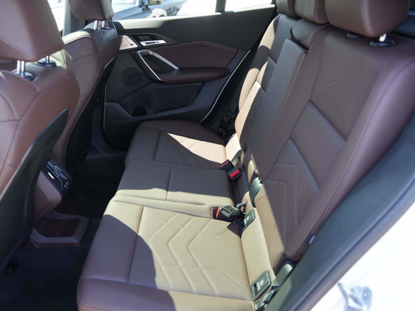 Used 2025 BMW X2 M35i image 10