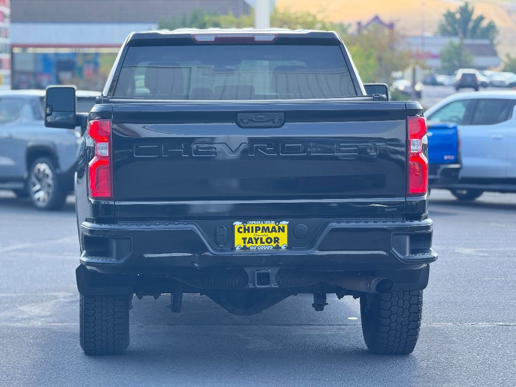 Used 2020 Chevrolet Silverado 2500 Custom w/ Custom Value Package image 17