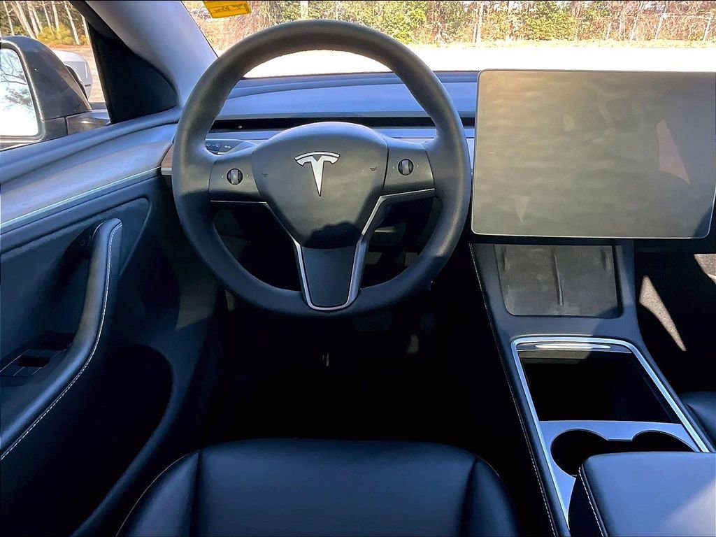 Used 2023 Tesla Model Y Long Range image 11