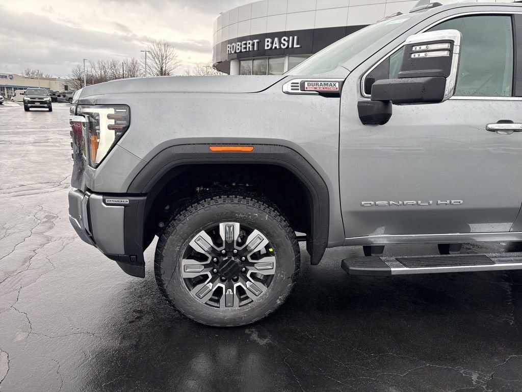 New 2026 GMC Sierra 2500 Denali w/ Denali Reserve Package image 5