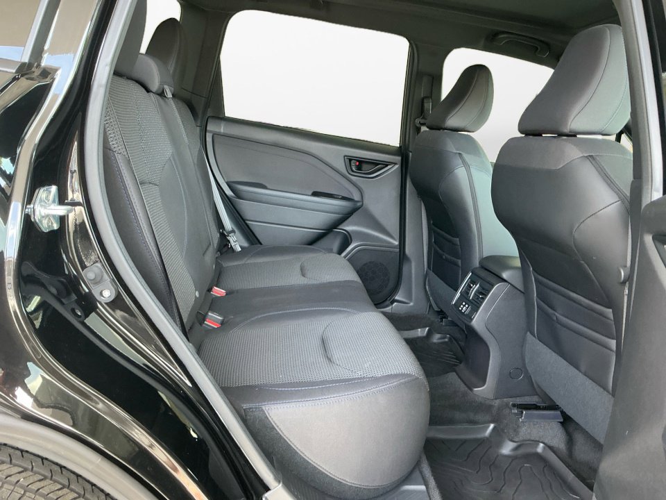 Used 2026 Subaru Forester Premium AWD/4WD image 12