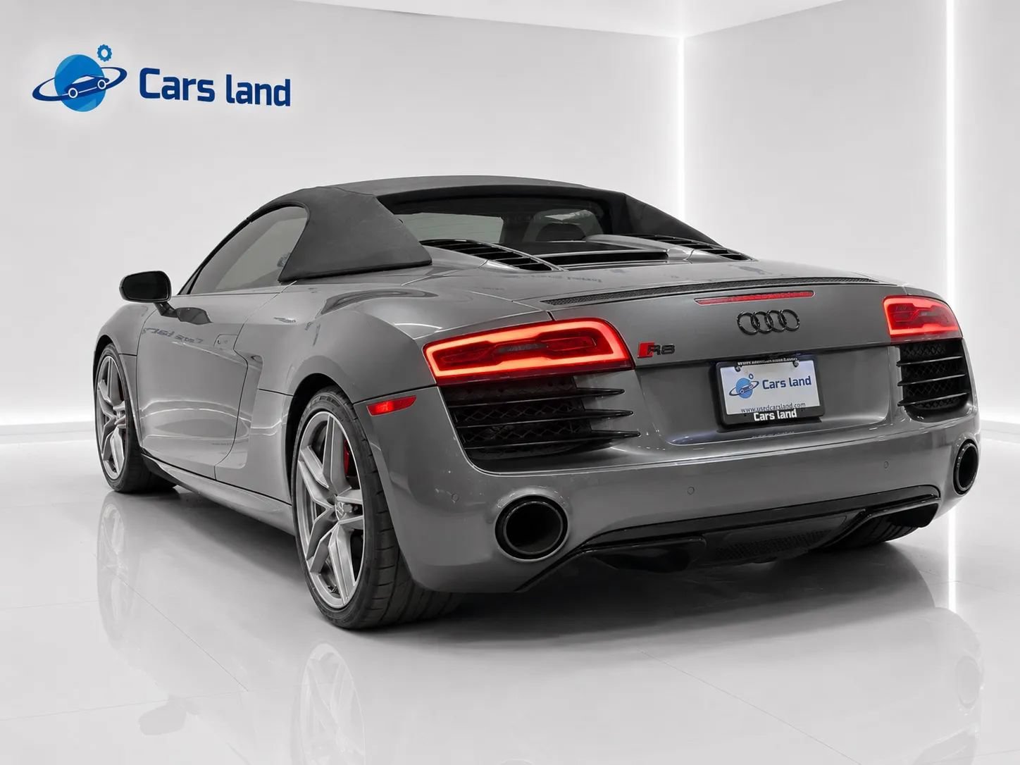 Used 2015 Audi R8 V8 w/ Full Leather Package AWD/4WD image 4