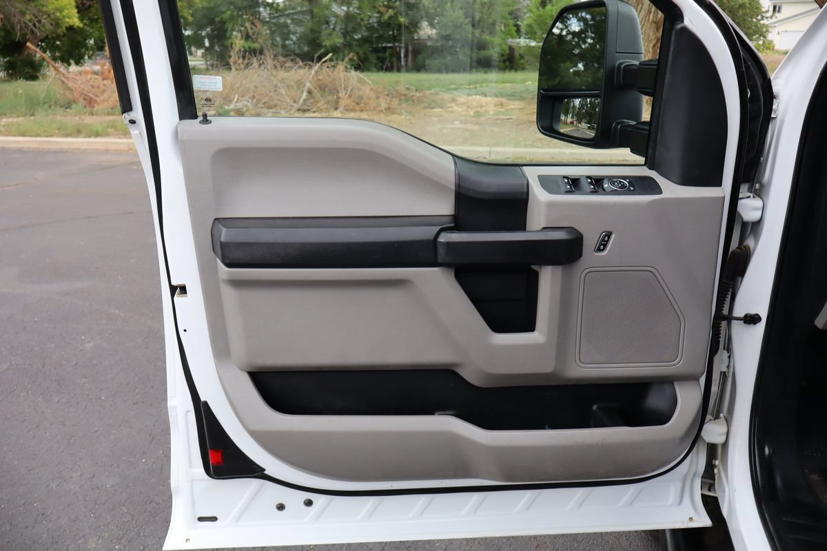 Used 2018 Ford F250 XL w/ Power Equipment Group AWD/4WD image 23