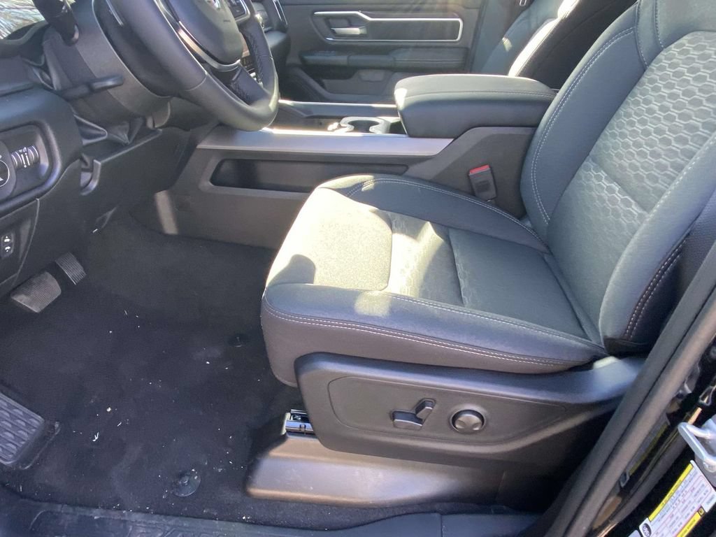 New 2026 RAM 1500 Big Horn AWD/4WD image 11