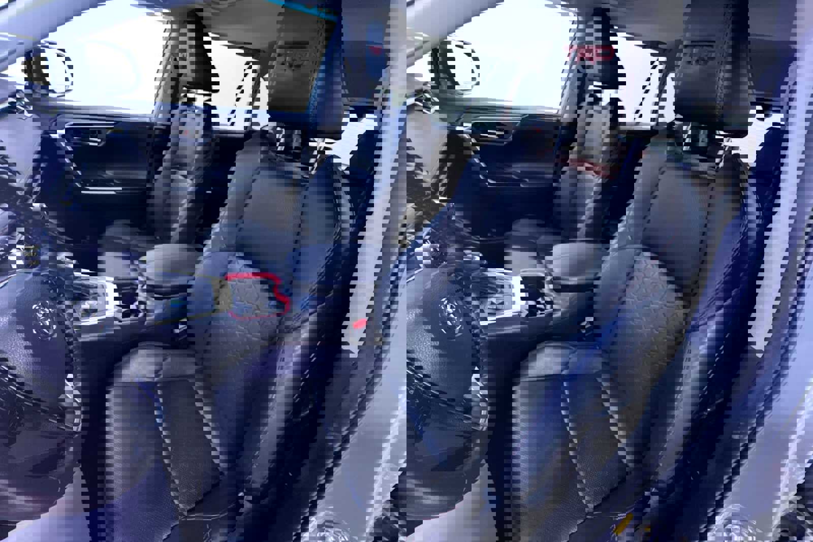 Used 2020 Toyota RAV4 TRD Off-Road image 14