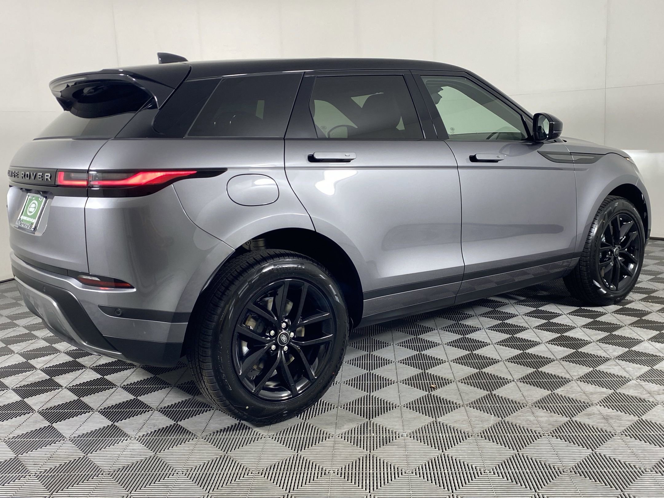 Certified 2026 Land Rover Range Rover Evoque S AWD/4WD image 7