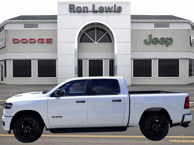 New 2026 RAM 1500 Express AWD/4WD image 1
