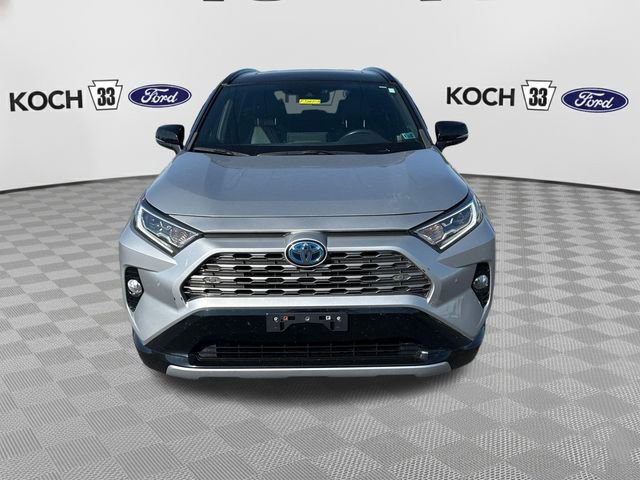 Used 2021 Toyota RAV4 XSE AWD/4WD image 2
