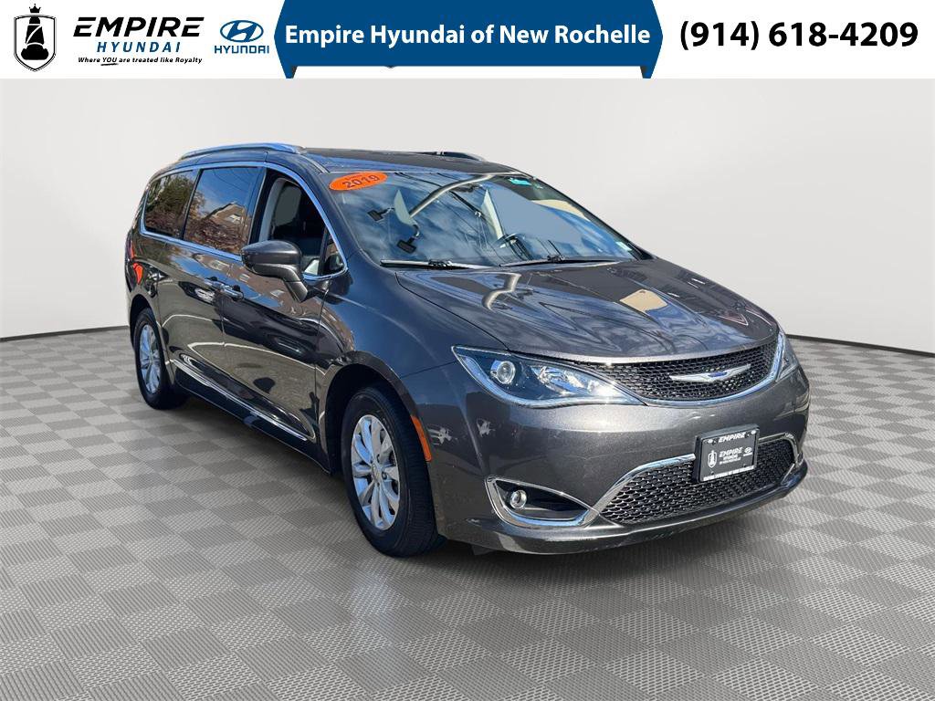 Used 2019 Chrysler Pacifica Touring-L