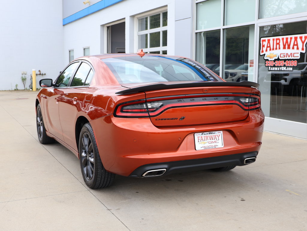 Used 2023 Dodge Charger SXT w/ Blacktop Package AWD/4WD image 8