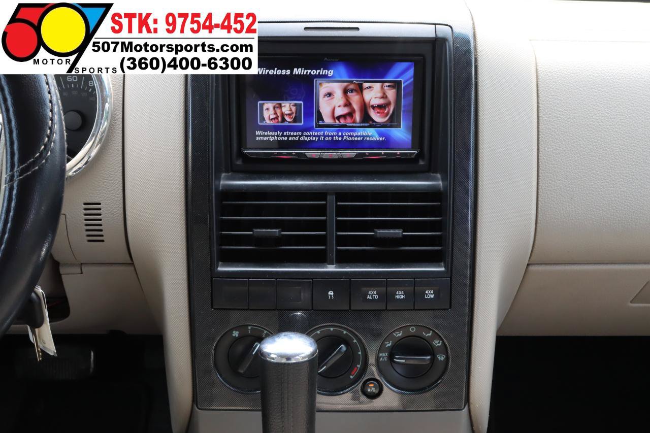 Used 2007 Ford Explorer Sport Trac XLT AWD/4WD image 17