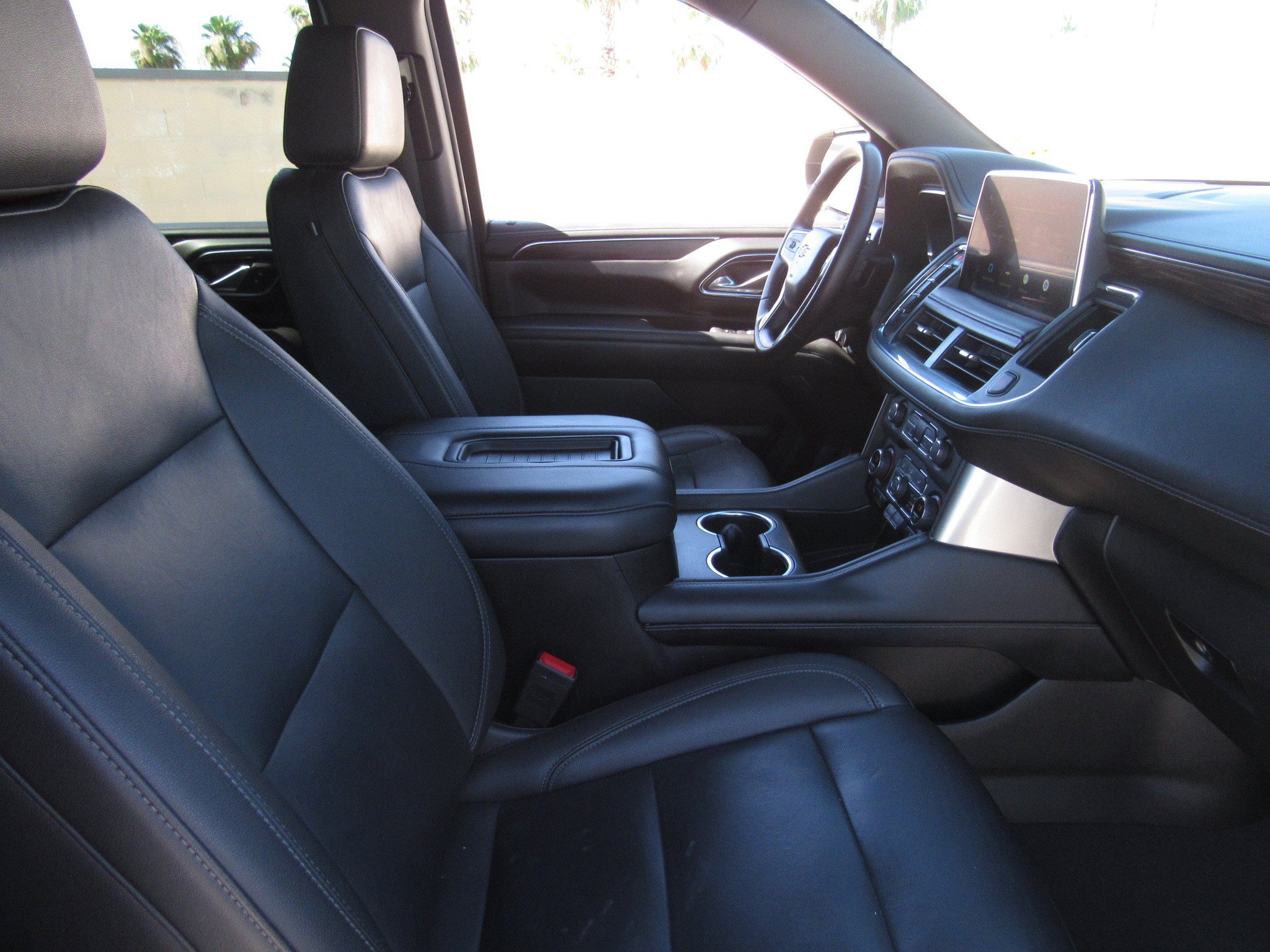 Used 2024 Chevrolet Tahoe LT RWD image 8