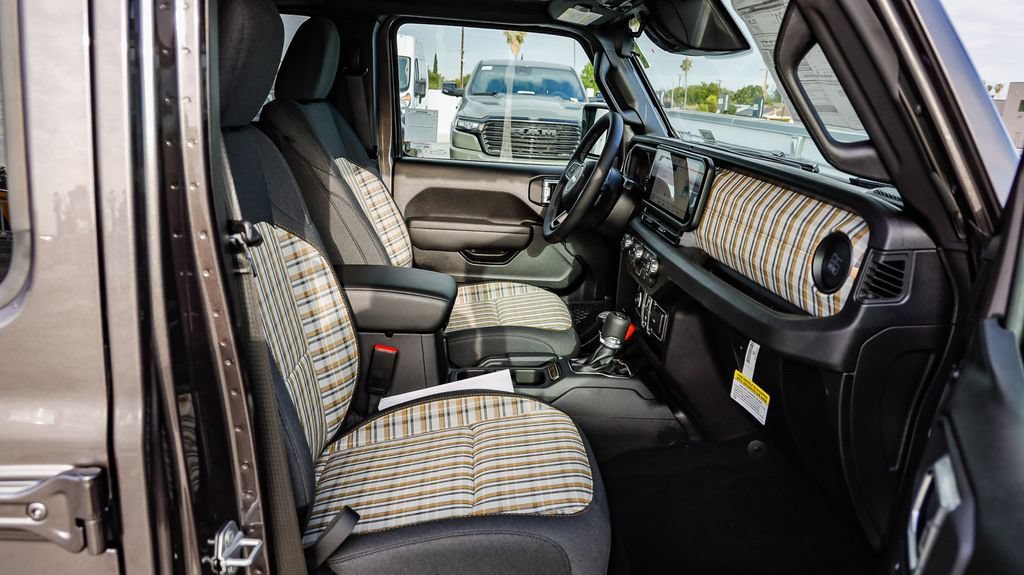 New 2026 Jeep Wrangler Unlimited Sport AWD/4WD image 21