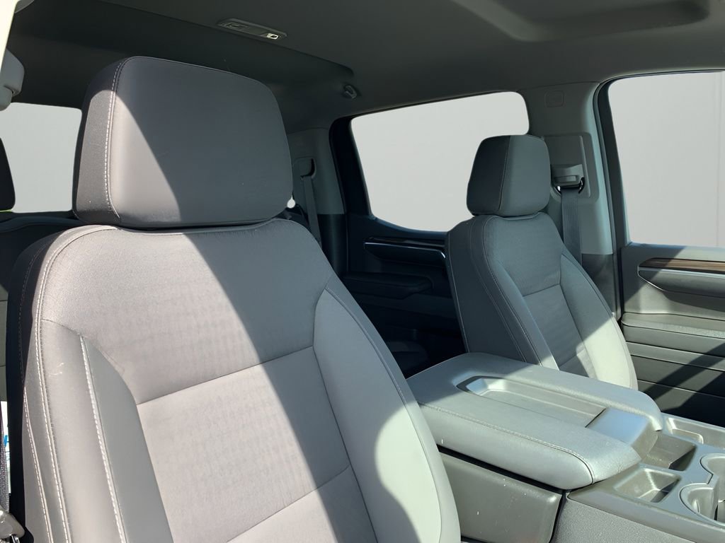 Used 2023 Chevrolet Silverado 1500 RST image 18