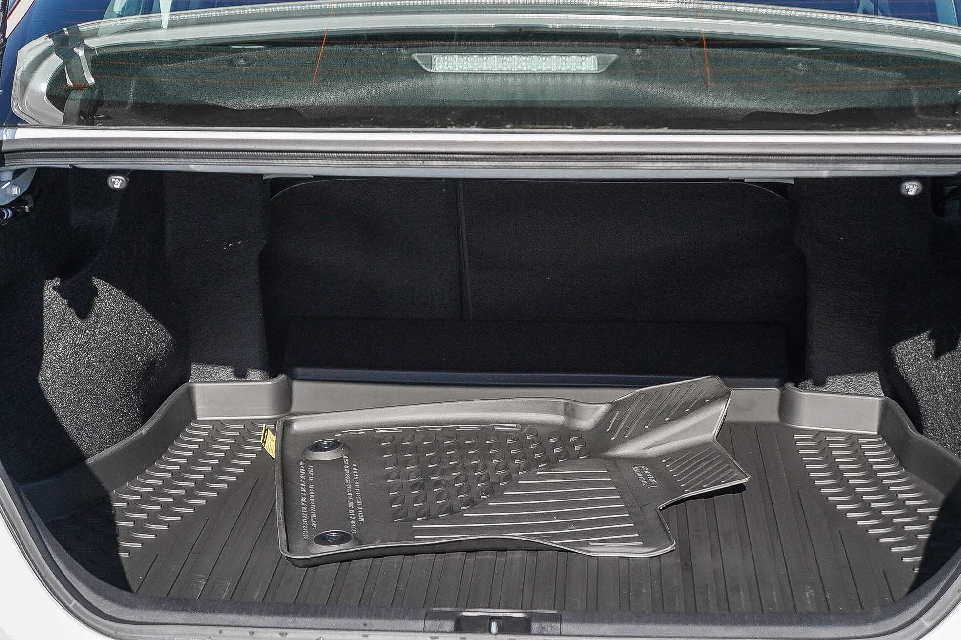 New 2026 Toyota Camry SE FWD image 13
