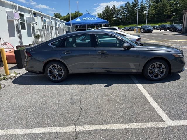 Used 2026 Honda Accord EX-L image 8