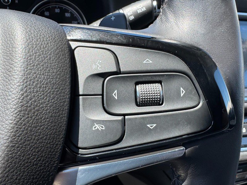 Used 2023 Buick Enclave Essence w/ Experience Buick Package AWD/4WD image 19