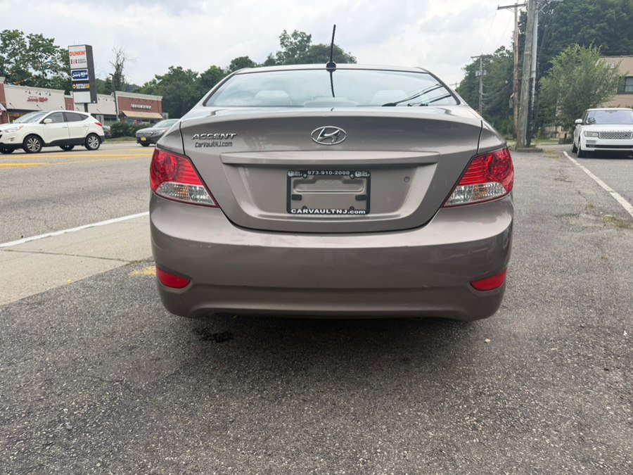 Used 2014 Hyundai Accent GLS FWD image 8