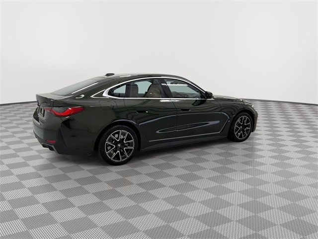 Used 2023 BMW i4 eDrive40 w/ Premium Package image 11