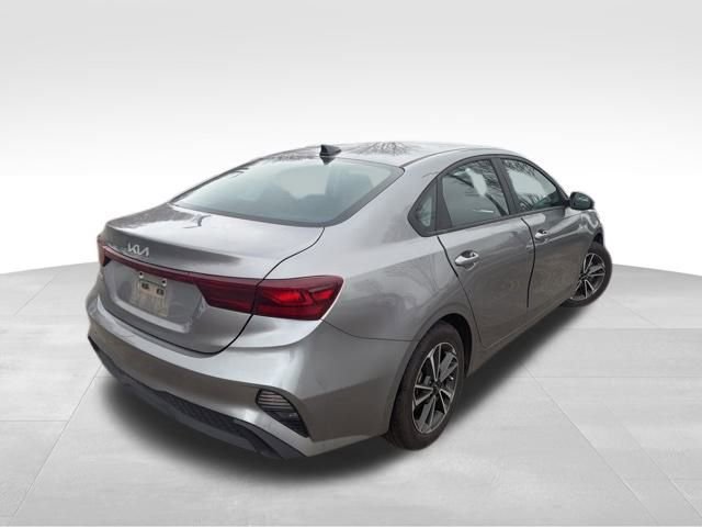 Used 2023 Kia Forte LXS w/ LXS Technology Package image 10