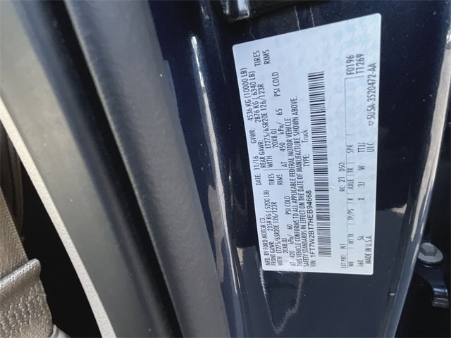 Used 2017 Ford F250 Lariat w/ FX4 Off-Road Package image 32