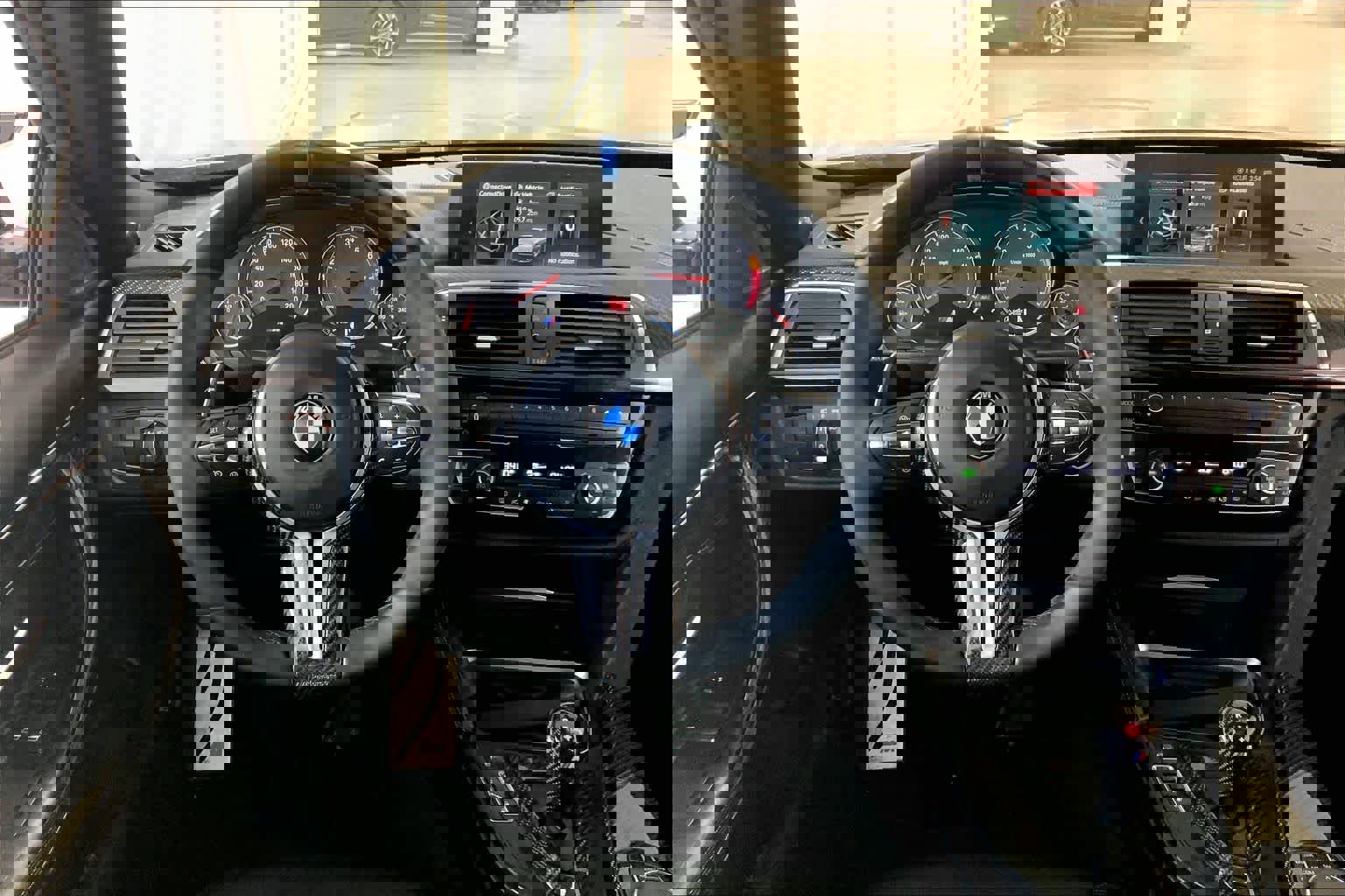 Used 2018 BMW M4 Coupe w/ Competition Package image 5