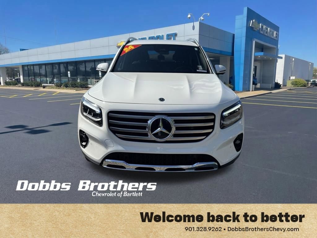 Used 2024 Mercedes-Benz GLB 250 image 2