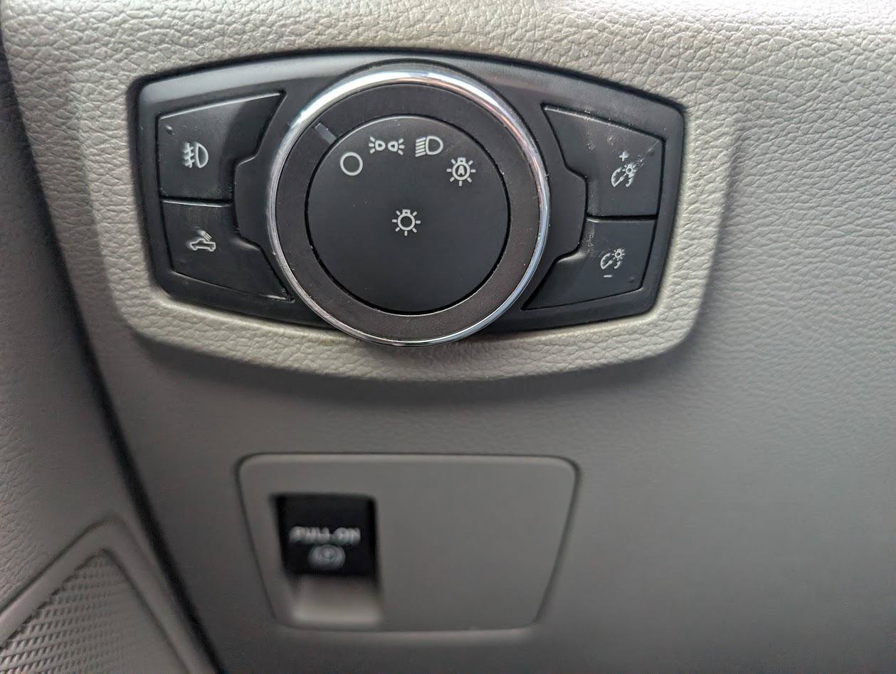 Used 2019 Ford F150 XL w/ Equipment Group 101A Mid AWD/4WD image 35