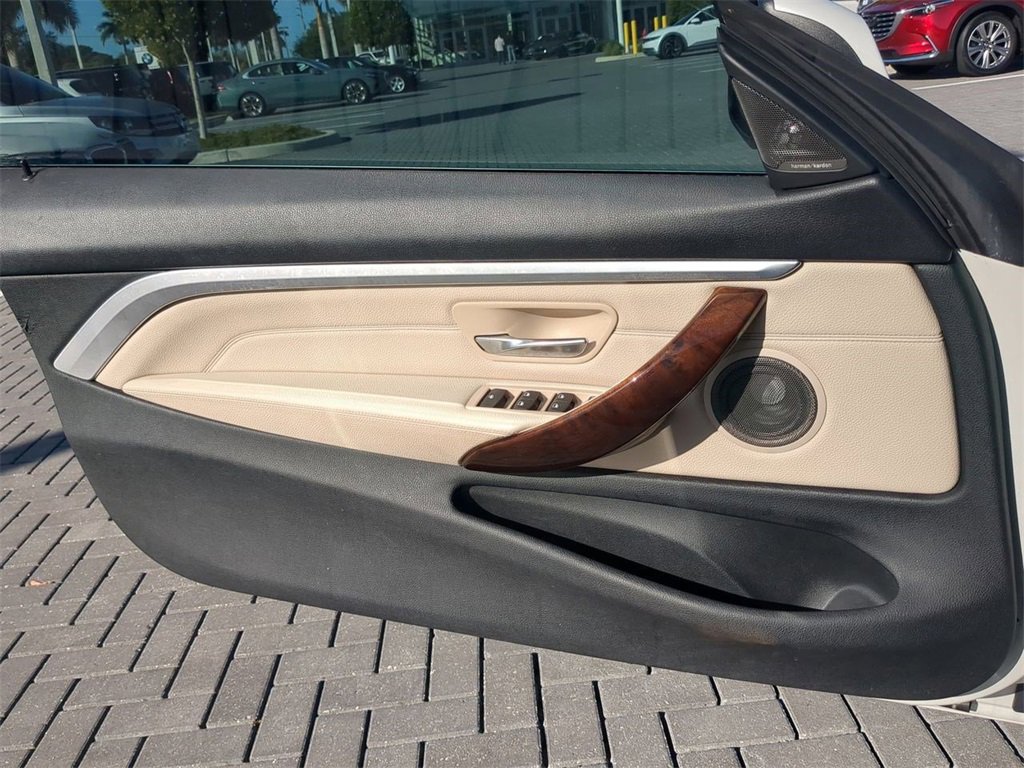 Used 2016 BMW 428i xDrive Convertible image 29