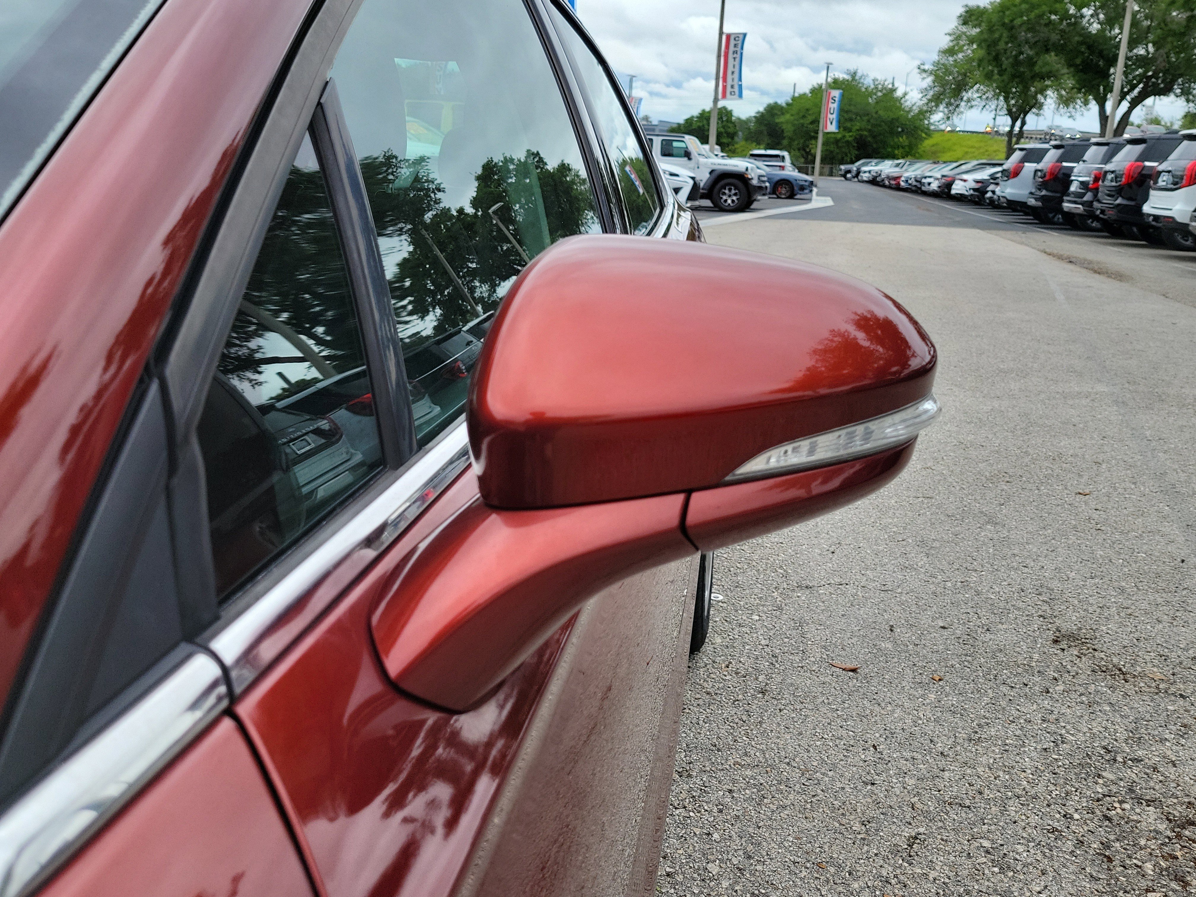 Used 2014 Ford Fusion SE w/ Equipment Group 201A image 4