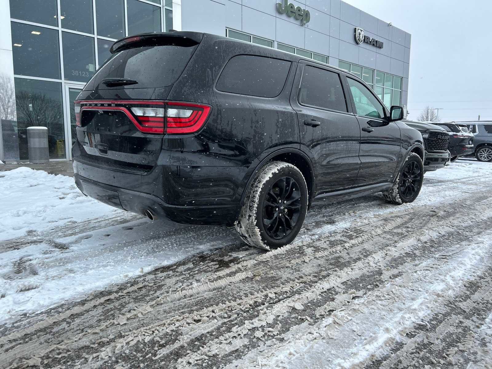 Used 2020 Dodge Durango R/T w/ Blacktop Package image 15