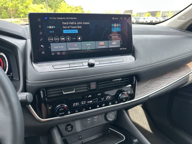 Certified 2025 Nissan Rogue Platinum w/ Platinum Premium Package AWD/4WD image 31
