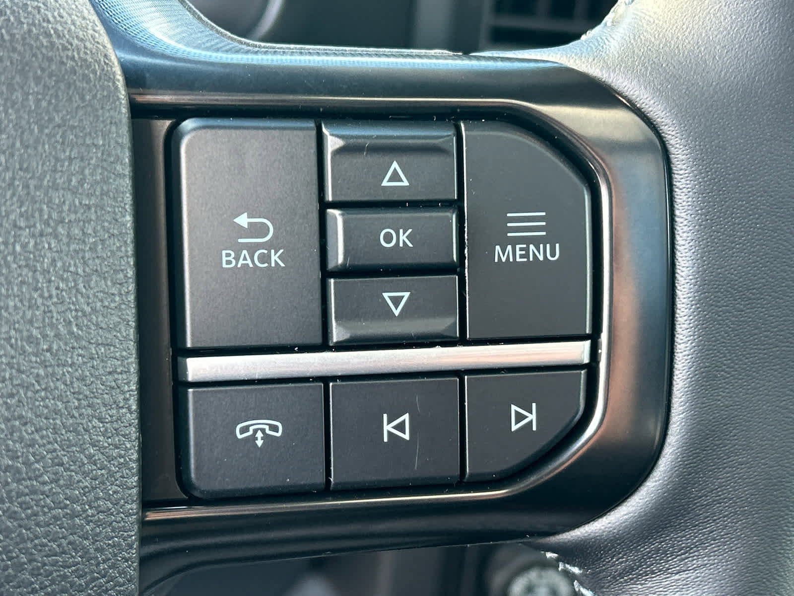 New 2026 Ford F350 Platinum w/ Tremor Off-Road Package image 29