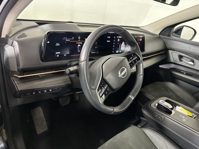 Used 2023 Nissan Ariya FWD image 13