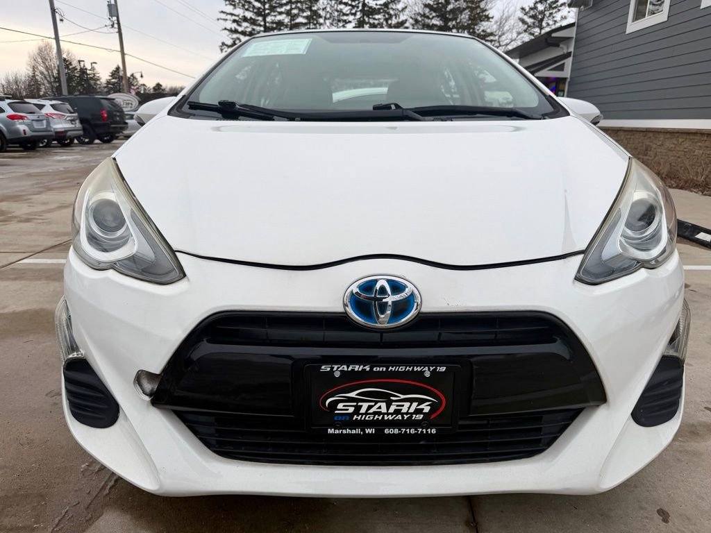 Used 2016 Toyota Prius C Two image 3