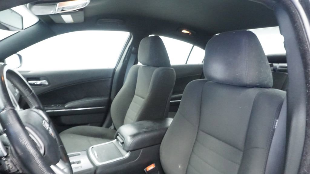 Used 2014 Dodge Charger R/T image 22