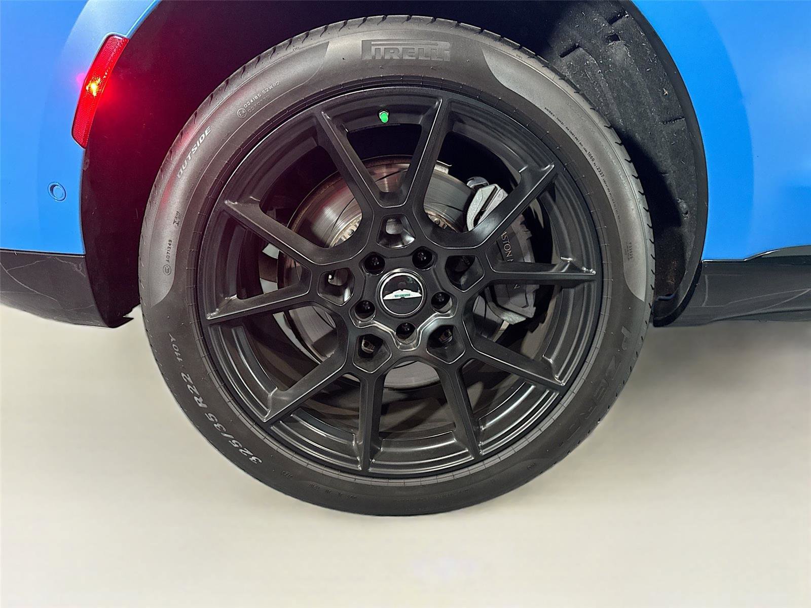 Used 2021 Aston Martin DBX image 35