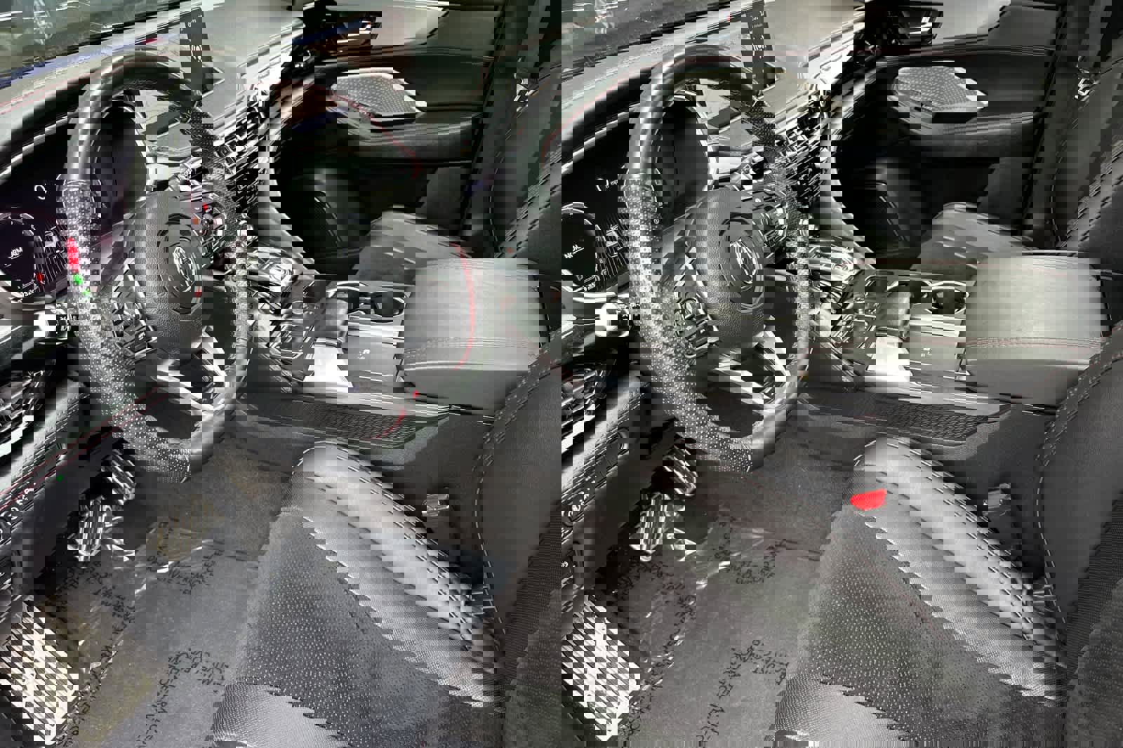 Used 2022 Acura MDX A-Spec image 11