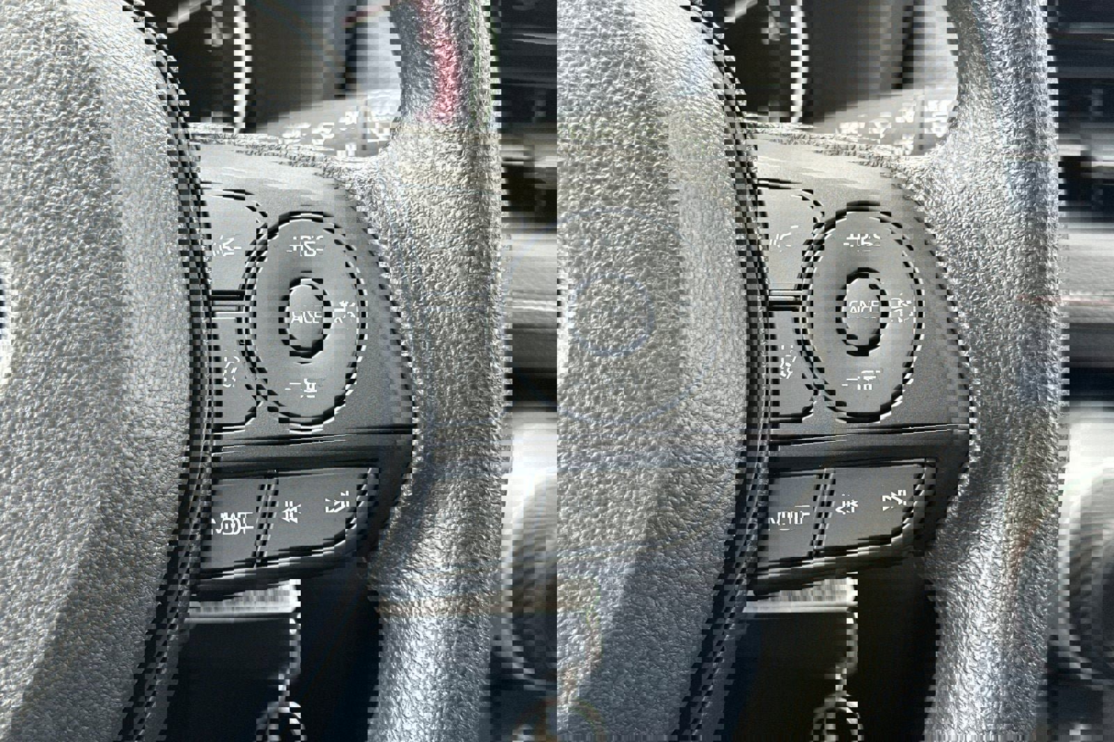 New 2025 Toyota RAV4 LE image 28