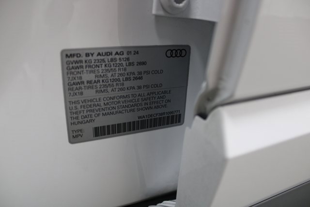 Used 2024 Audi Q3 2.0T Premium image 40