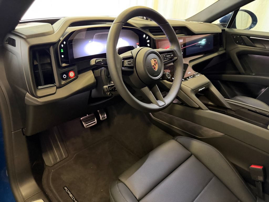 New 2026 Porsche Cayenne Electric AWD/4WD image 4