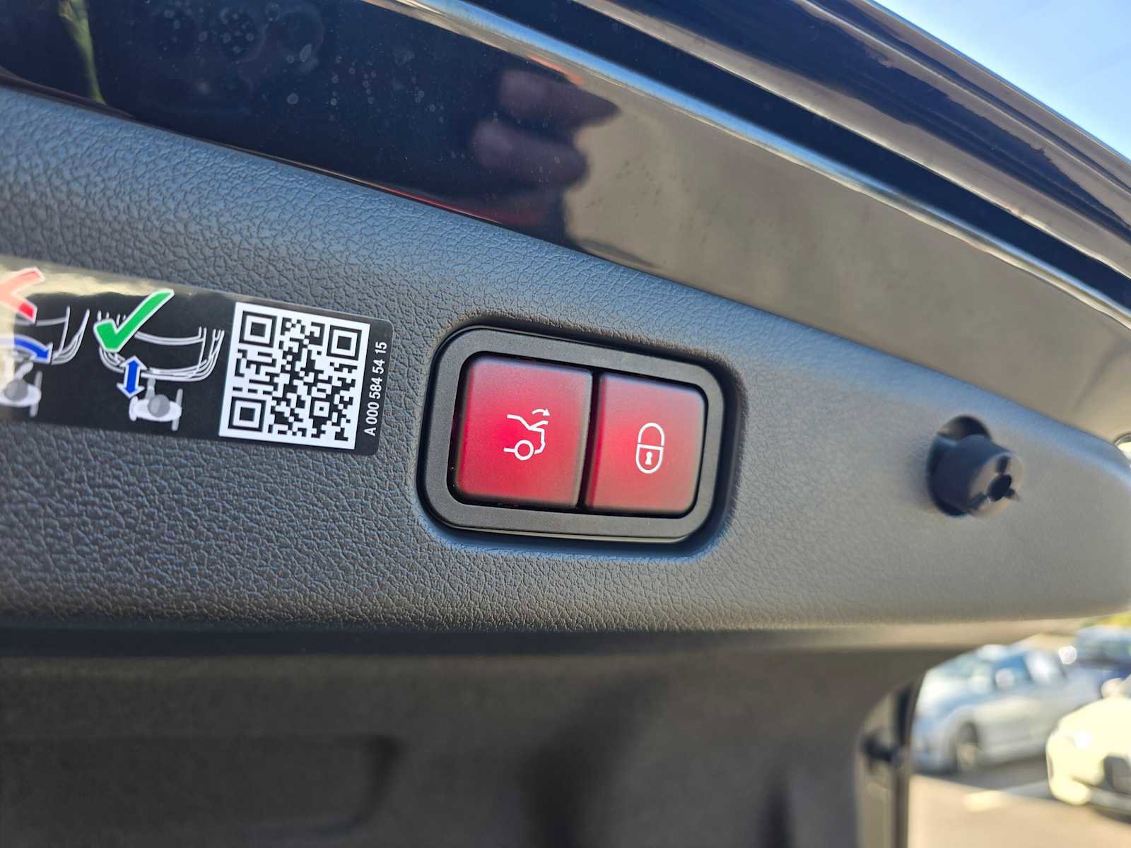 New 2026 Mercedes-Benz E 53 AMG e 4MATIC Sedan image 18