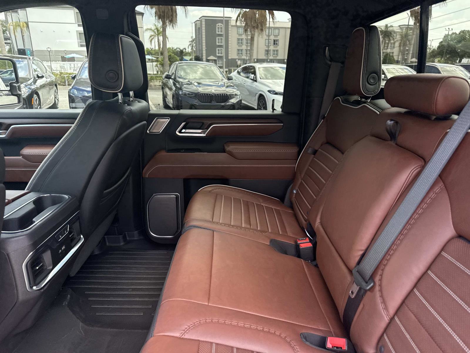 Used 2025 GMC Sierra 2500 Denali Ultimate AWD/4WD image 15
