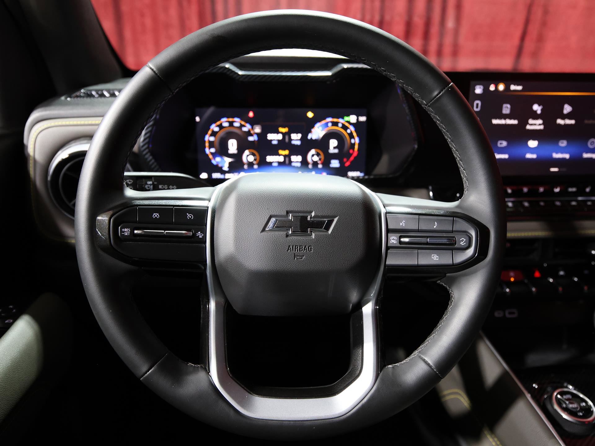 Used 2024 Chevrolet Colorado ZR2 w/ Technology Package image 16